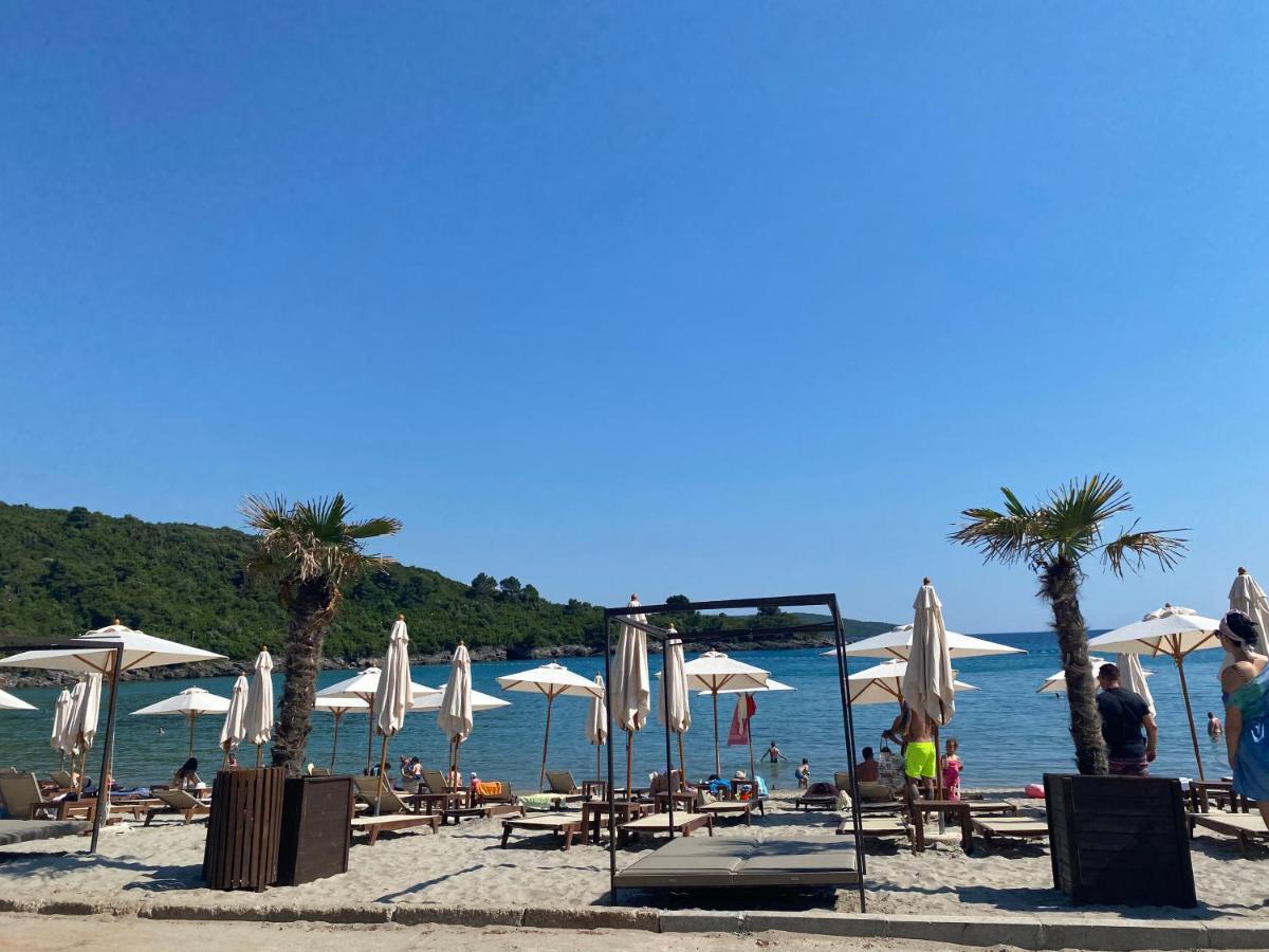 Apartments Villa Viktoria Tivat Kültér fotó