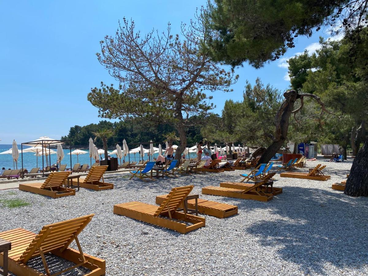 Apartments Villa Viktoria Tivat Kültér fotó