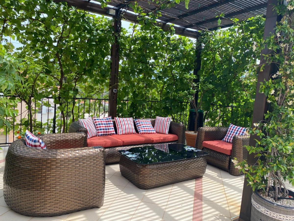 Apartments Villa Viktoria Tivat Kültér fotó