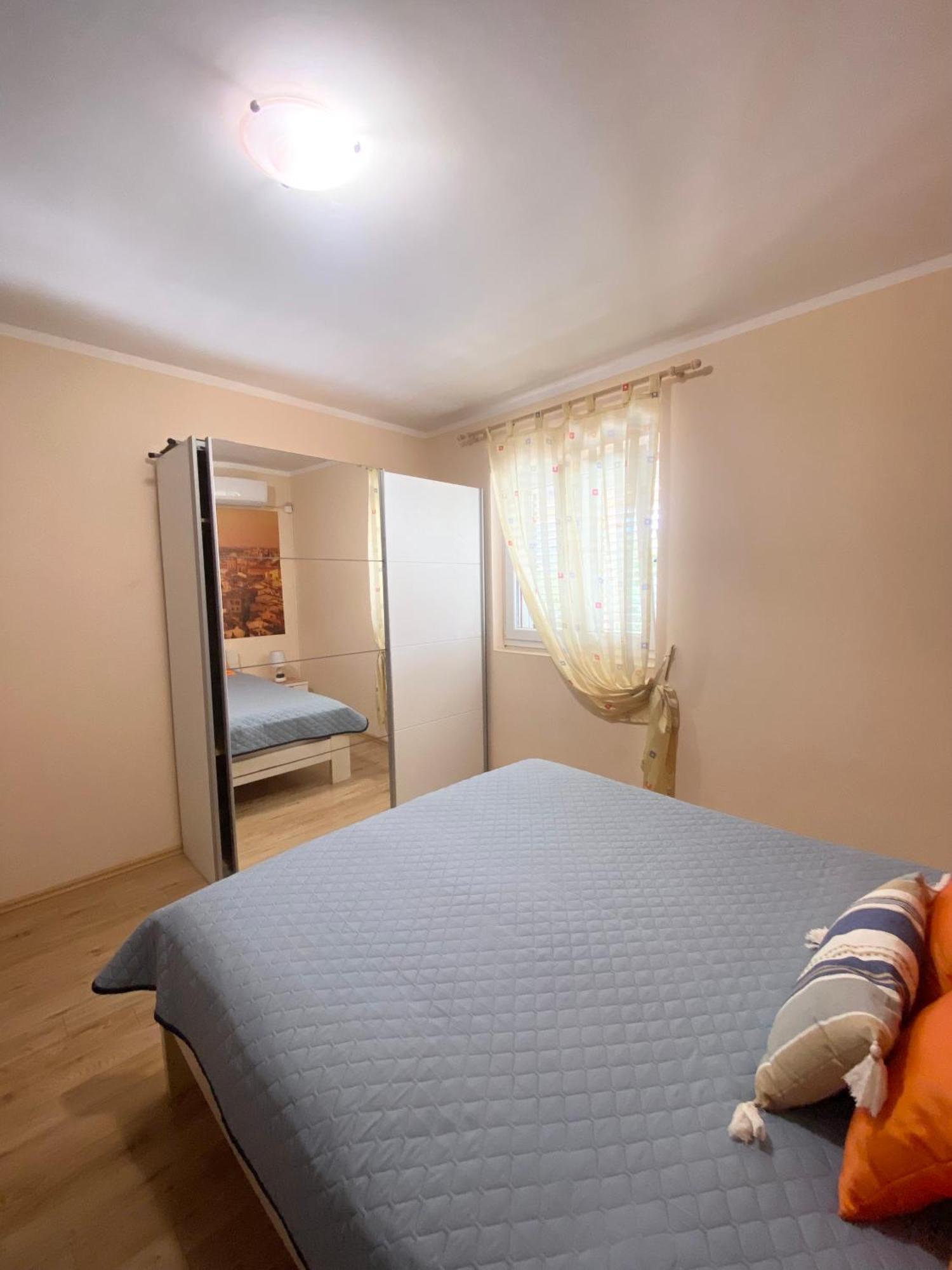 Apartments Villa Viktoria Tivat Kültér fotó